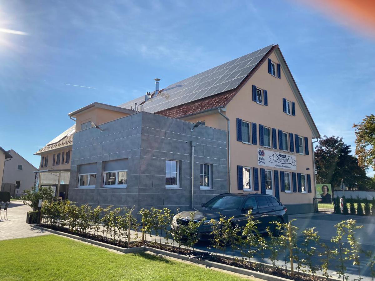Platzwirt Hotell Unterschneidheim Eksteriør bilde